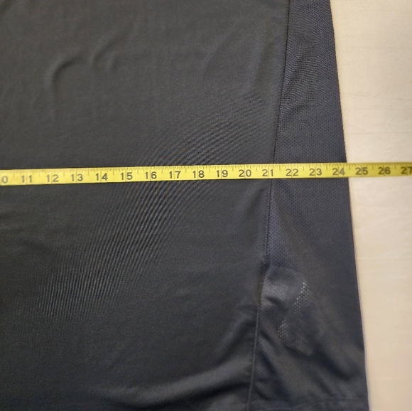 Under Armour Men's Black Long Sleeve Quarter-Zip Front Shirt Side Vents, sz 2XL - Picture 5 of 14